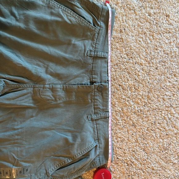 Green Cargo pants - Picture 3 of 5